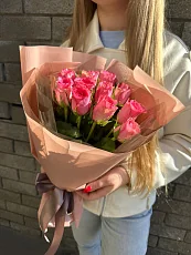 Букет из 11 розовых роз