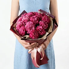 15 Малиновых Гвоздик