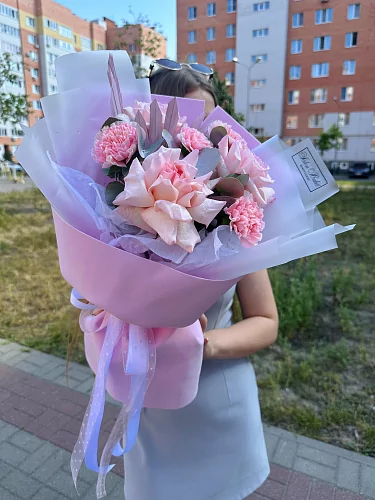 Диантусы и Розы