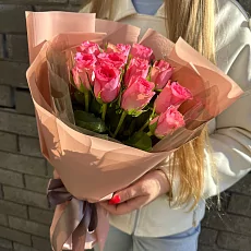 Букет из 11 розовых роз