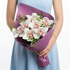 7 Белых Орхидей