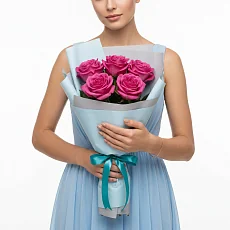 5 Малиновых роз