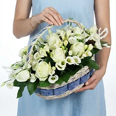 Корзина "Снежный вальс"