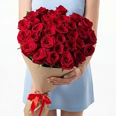 31 Красная Роза в упаковке