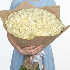 101 роза Эквадор в крафте