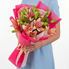 Букет 7 Ароматных Лилий