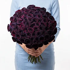 75 Черных Роз