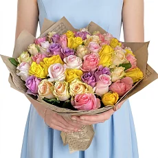 Авторский букет из роз "Первая любовь" (40 см)