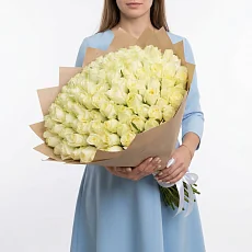 101 Белая роза в крафте