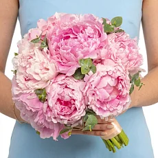 Букет невесты из 11 пионов