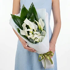 Букет из белых калл