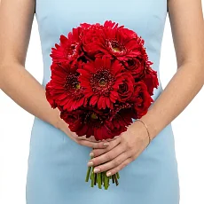 Букет "Красные Герберы и Розы"