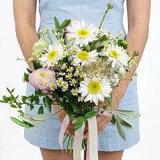 Свадебный букет из ромашек