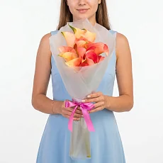 9 Розовых Калл в упаковке