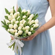 Букет из белых Тюльпанов 35 шт