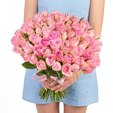 75 Светло-Розовых Роз 40см