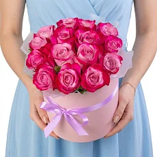Роза Розовая в коробке 15 шт