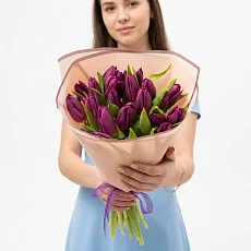 Фиолетовые тюльпаны 25 шт