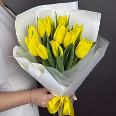 Букет 11 Желтых Тюльпанов