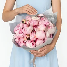 25 Пионов Сара Бернар в упаковке