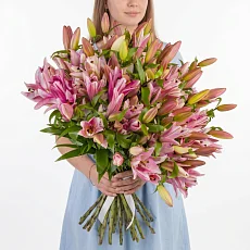 Букет 35 Лилий