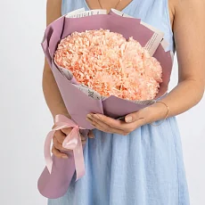 15 Персиковых Гвоздик в упаковке