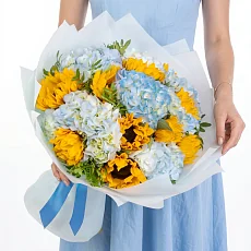 Букет Гортензии и подсолнухи