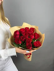 Роза красная премиум 15 штук