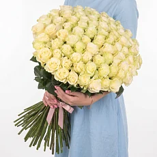 75 Белоснежных Роз