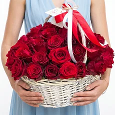 Корзина из 51 розы (Эквадор)