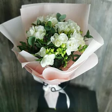 11 фрезий 