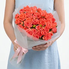 Букет из 11 Коралловых Роз в упаковке