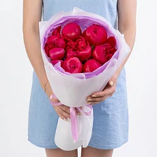 7 Малиновых Пионов в упаковке