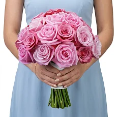 Свадебный букет с розовыми розами