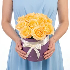 15 Кремовых Роз в коробке