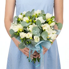 Композиция из фрезий