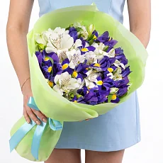 Альстромерии и ирисы