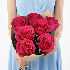 Букет живых цветов из 7 Малиновых роз