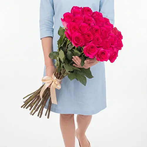 Букет 25 Малиновых Роз