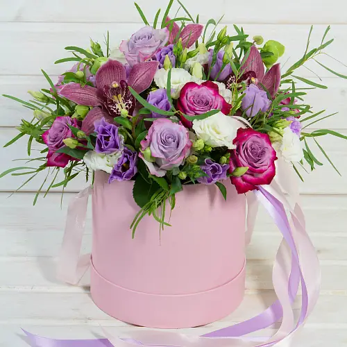 Шляпная коробка "Маскарад"