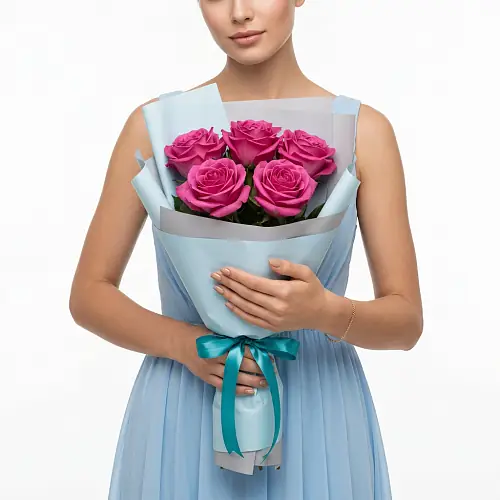 5 Малиновых роз