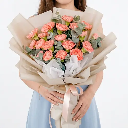 19 Персиковых Гвоздик