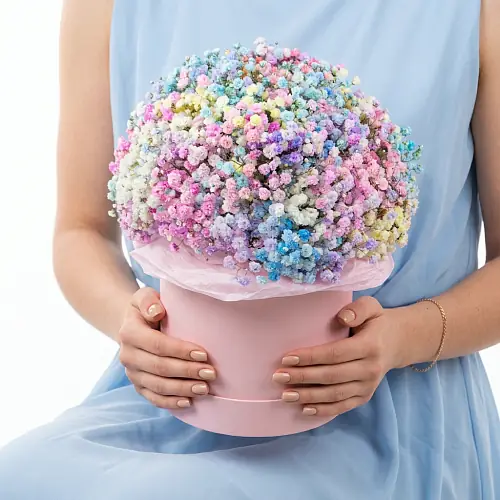 Гипсофила в коробке шляпной