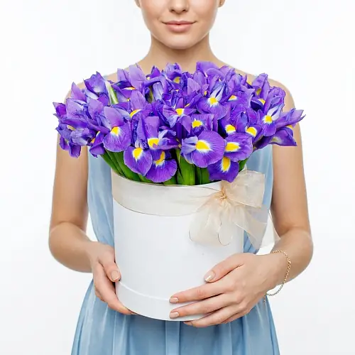 Шляпная коробка "51 ирис"