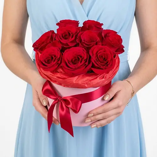 Композиция с красными розами