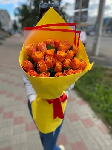 Букет из 23 рыжих роз