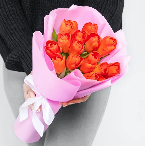 Букет 15 рыжих тюльпанов