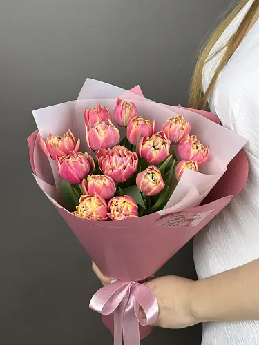 15 Пионовидных Тюльпанов Колумбус