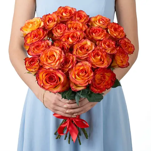 Букет из 25 Элитных роз High Magic (Эквадор)