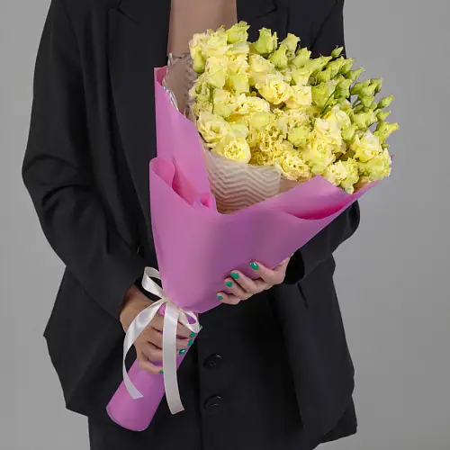   11 Кремовых Лизиантусов в упаковке